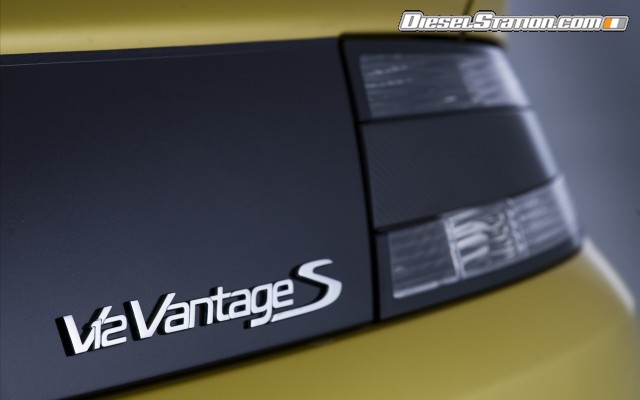 Aston Martin V12 Vantage S 2014 Widescreen Picture #121 Aston Martin V12 Vantage S 2014 Widescreen Picture #121